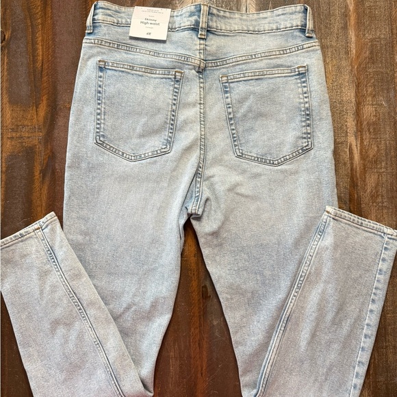 H&M Light Blue Skinny Jeans NWT - Picture 2 of 4
